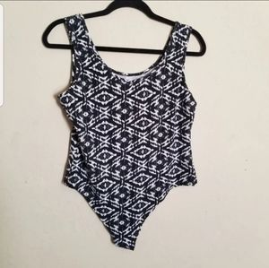 Womans Bodysuit X-Large Black White Tribal Print